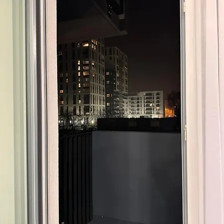 Janickiego 166 Parking Free Apartment Poznan