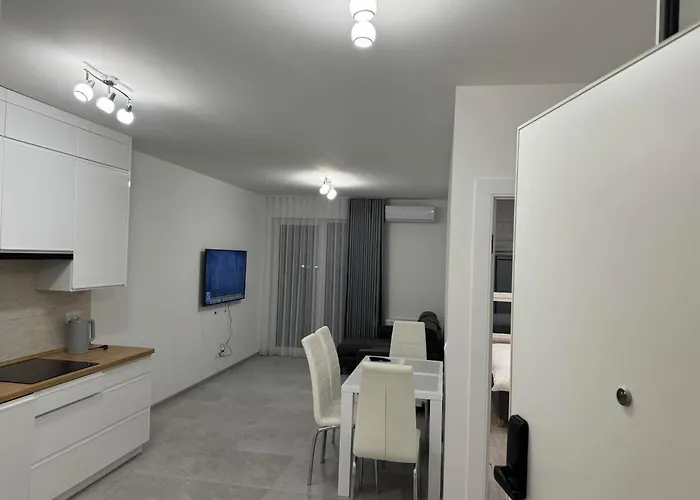 Janickiego 166 Parking Free