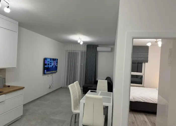Janickiego 166 Parking Free Apartment Poznan
