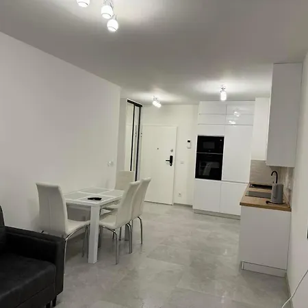 Janickiego 166 Parking Free Apartamento