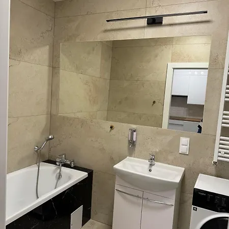 Janickiego 166 Parking Free Apartamento